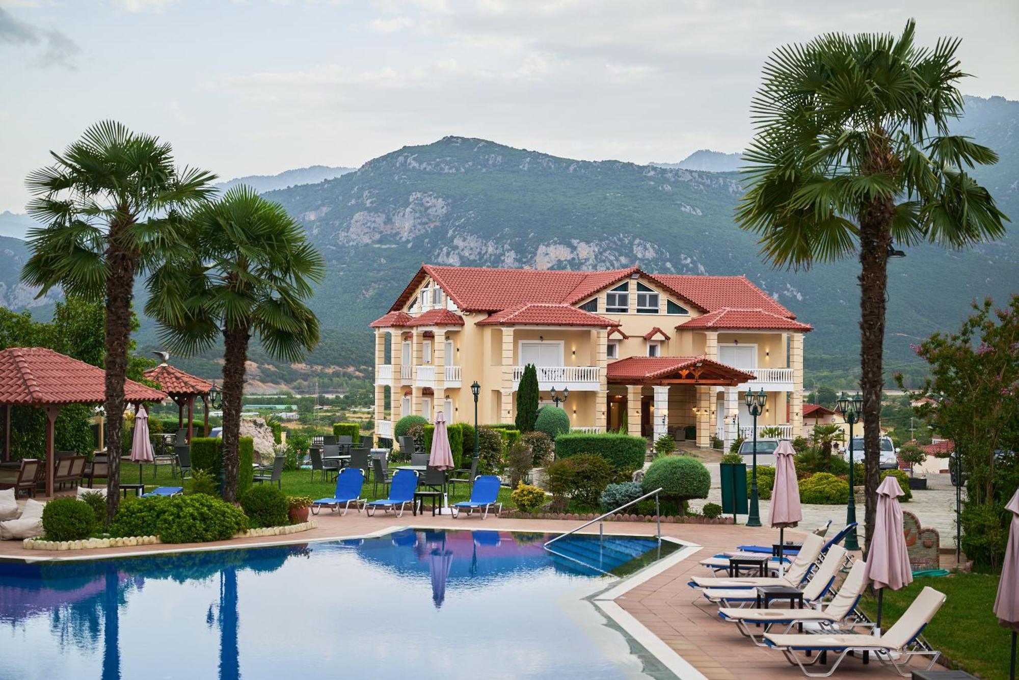 Famissi Suites 1 Kalampáka Dış mekan fotoğraf